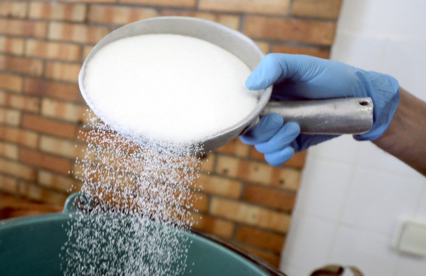 Global food prices fall for third month in November